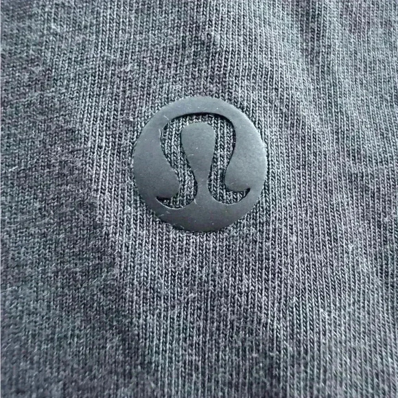 Lululemon Black Tank size XS/S - Picture 3 of 4